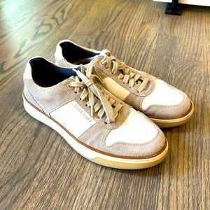 Cole haan grand shoe. Only worn a couple of times. Free shipping